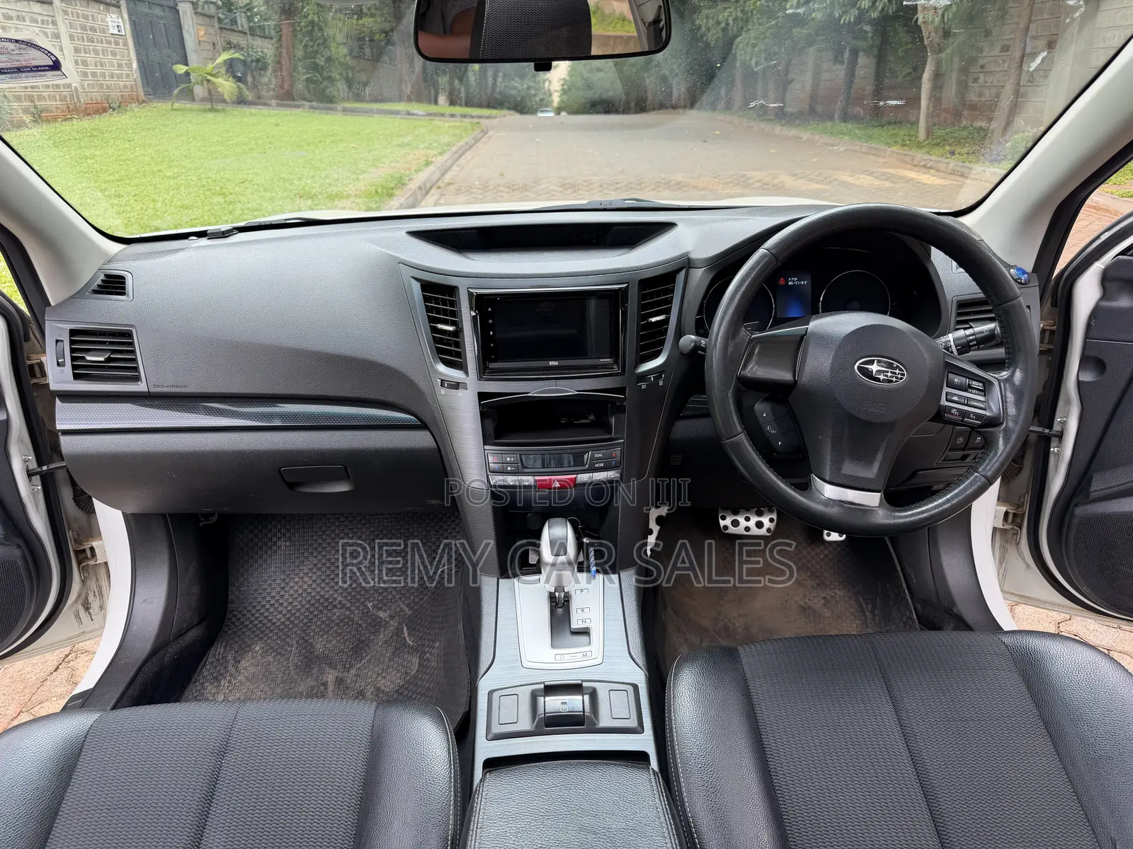 Subaru Legacy 2012 White