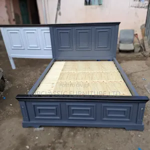 Gray Panel Bed Hardwood Bruegham 