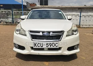 Subaru Legacy 2.5i Limited Sedan 2012 White