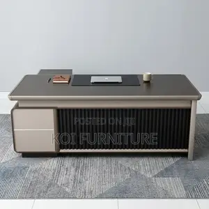Office Desk; 1.8 Meters Executive Classical Office Desk
