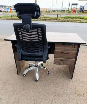 Combo Receptionist Position Desk Setup