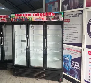 Good Looking 3 Door Display Fridge