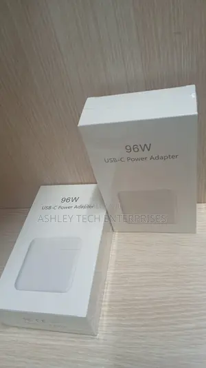 Pro Series 96w Usb-C Power Adapter Charging Solution