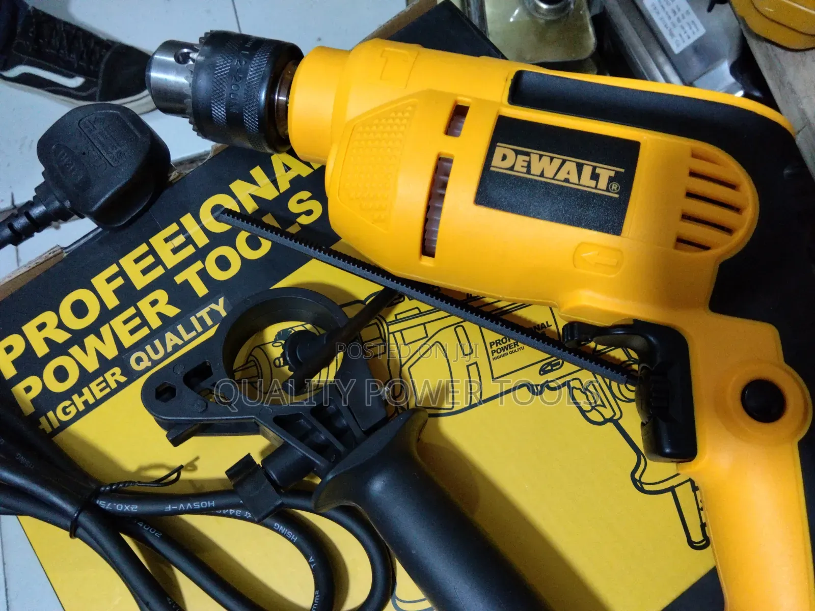 Dewalt Heavy Duty Corded Electric Drill.