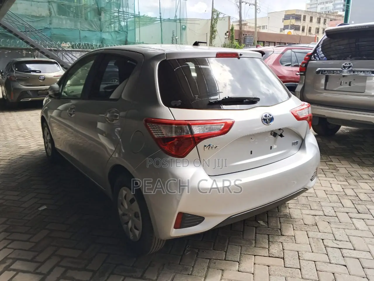 Toyota Vitz 2018 White