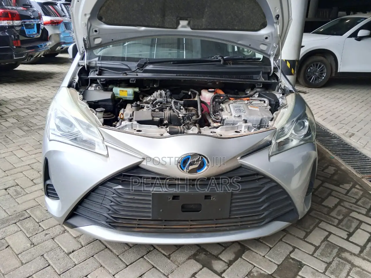 Toyota Vitz 2018 White