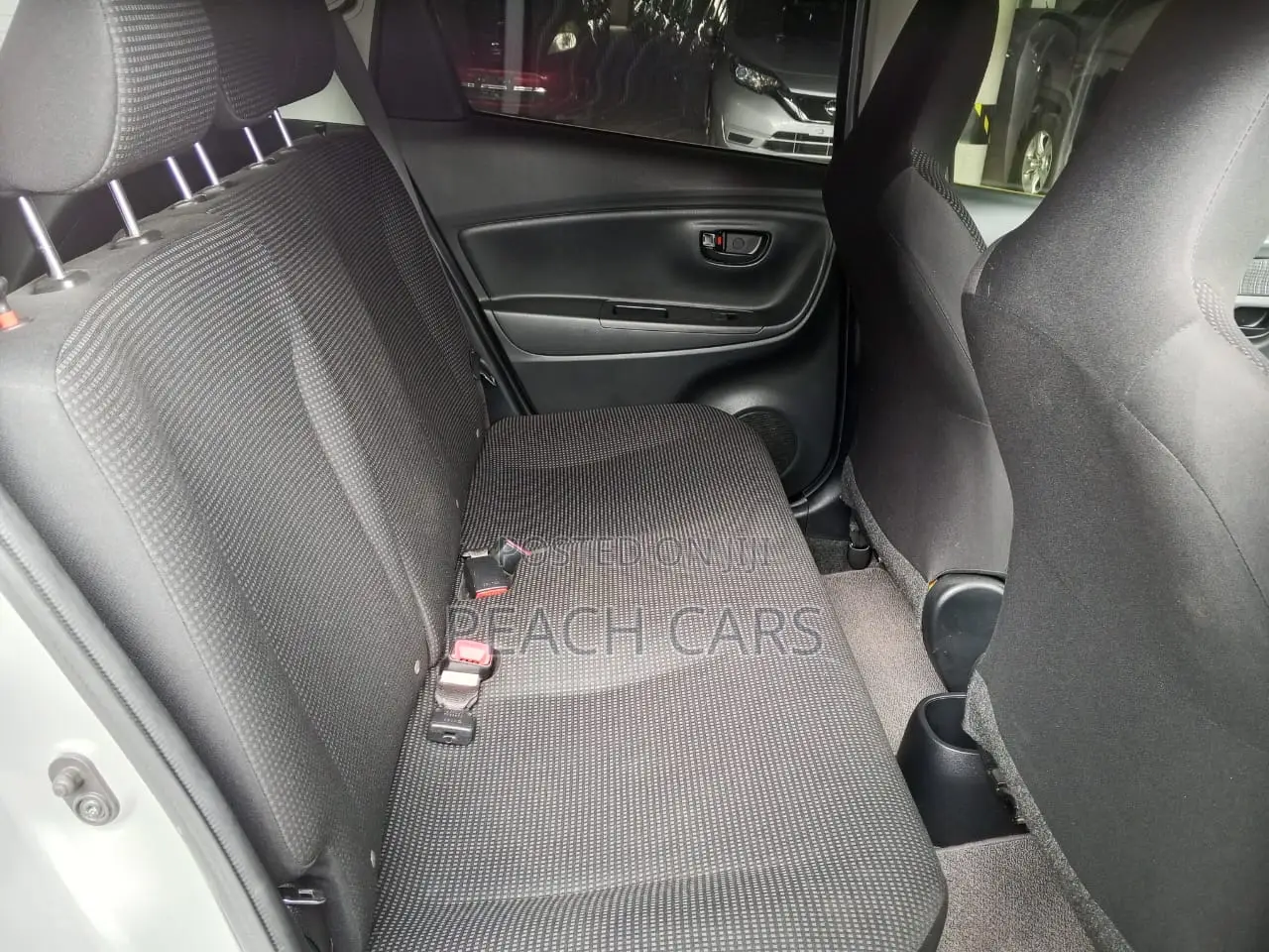 Toyota Vitz 2018 White
