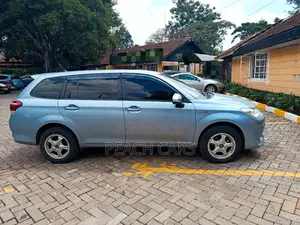 Toyota Corolla Fielder 2017 Blue