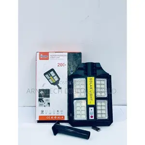200w Jsot Solar-Powered Ledstreet Lamp With Remote and Mounting Arm