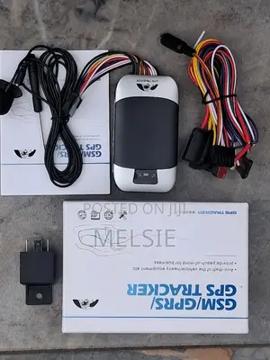 Car Tracking Device With Live Location Tracking and Alerts