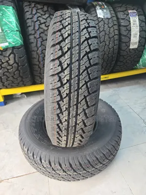 205r14 Maxtrek All Terrain Tire