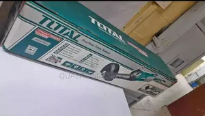 Heavy-Duty 1100w Straight Grinder Total