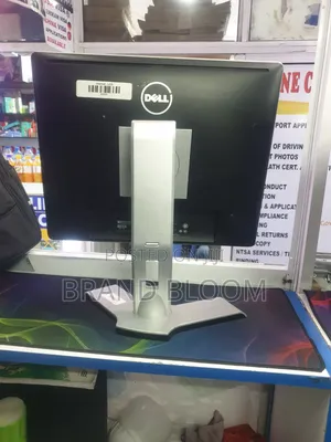 Dell 19 Inches Square