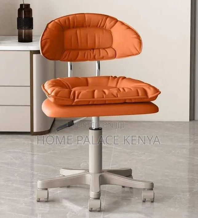 Rolling Stool: Adjustable Beauty Technician Chair