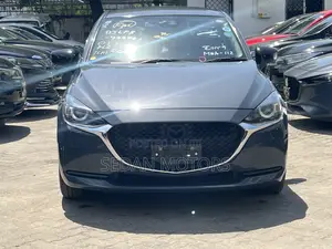 Mazda 2 2019 Teal