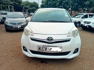 Toyota Ractis 2013 White