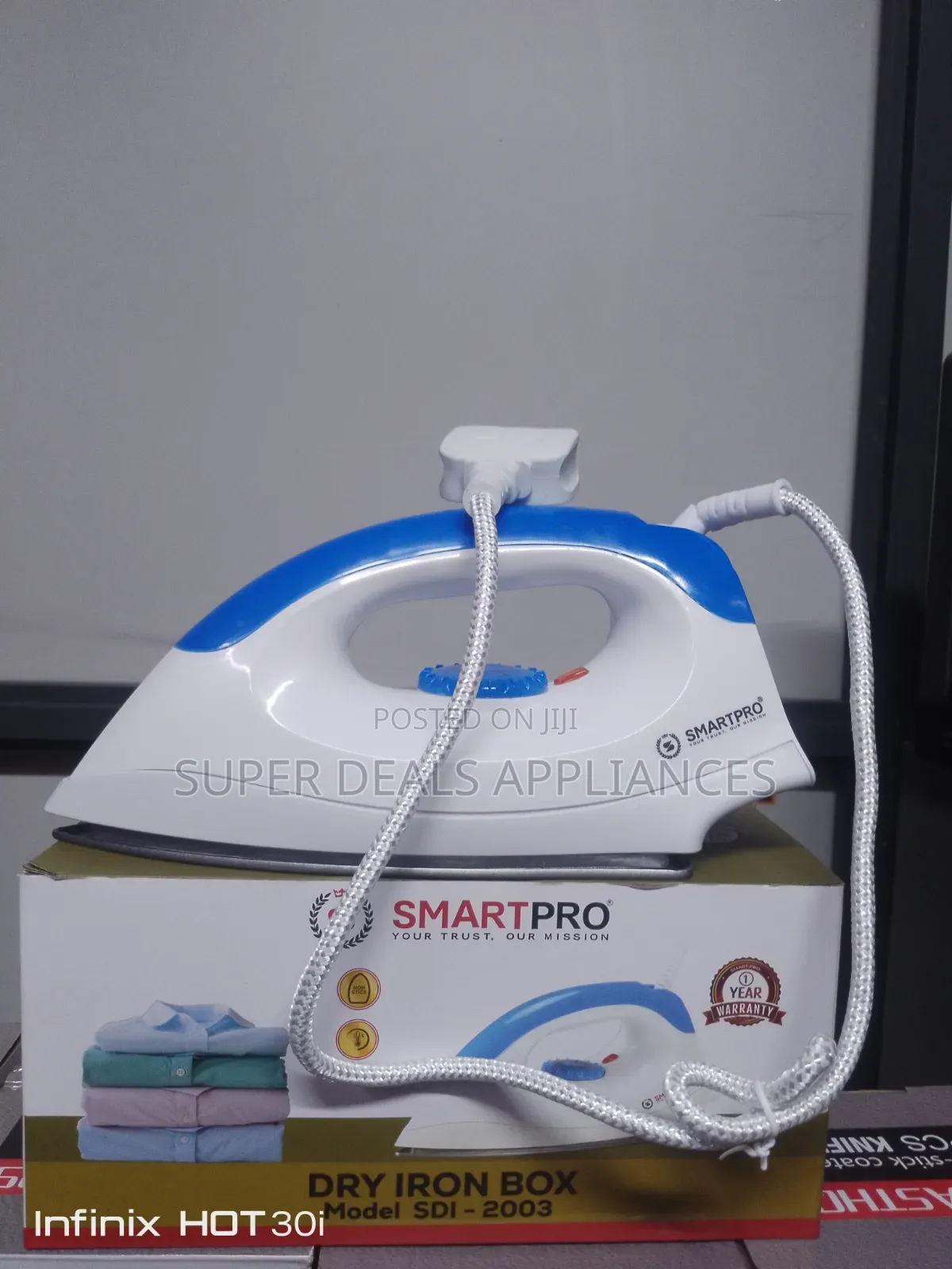 Smartpro Dry Iron Box