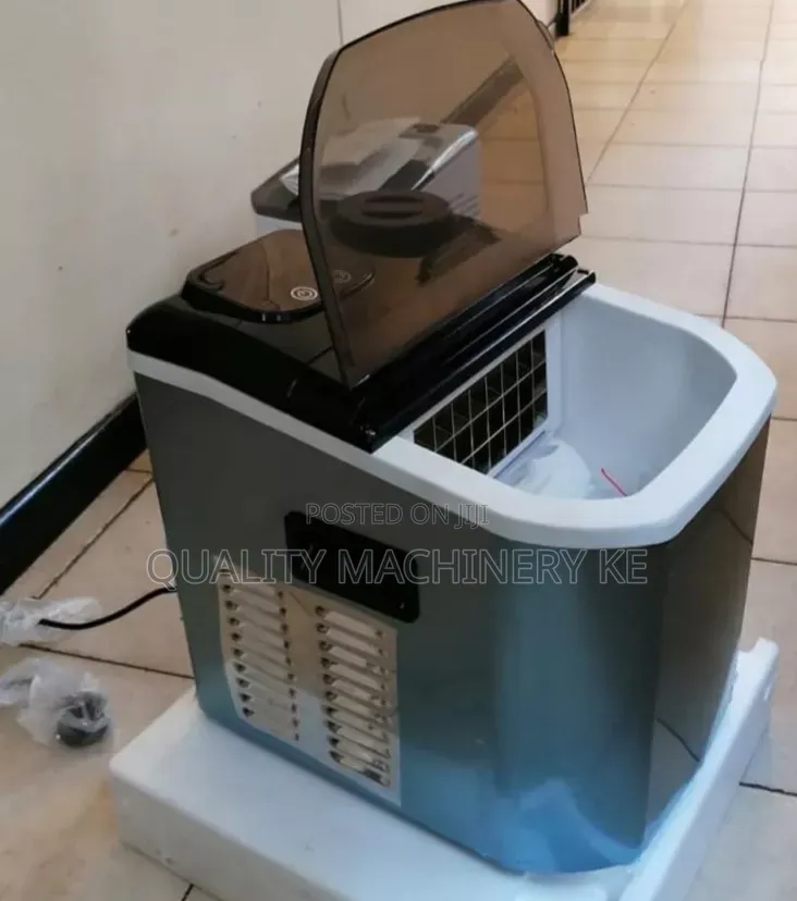 Low Maintenance 25kgs Capacity Ice Cube Maker Machine