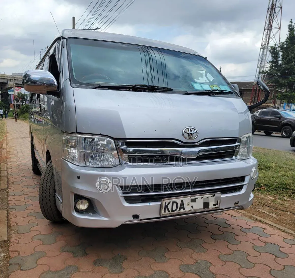 Toyota HiAce 2014 Silver
