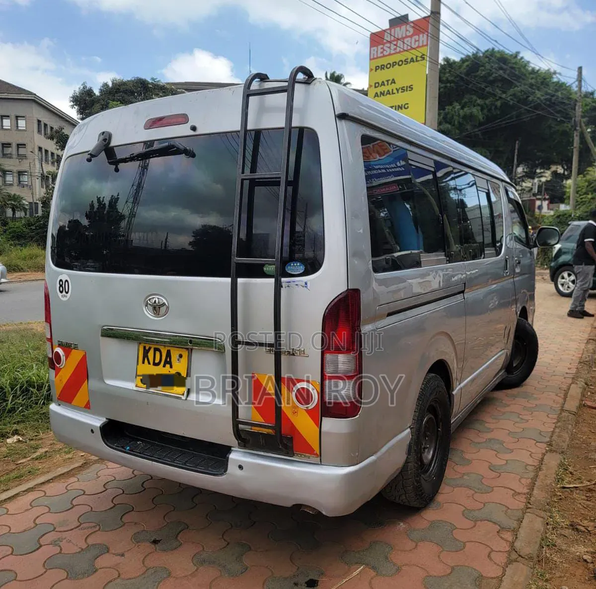 Toyota HiAce 2014 Silver