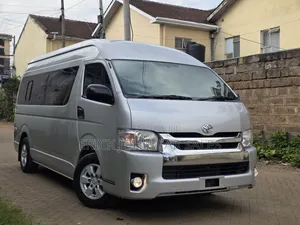 Toyota HiAce 2019 Silver
