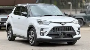 Toyota Raize 1.0 AWD 2020 White