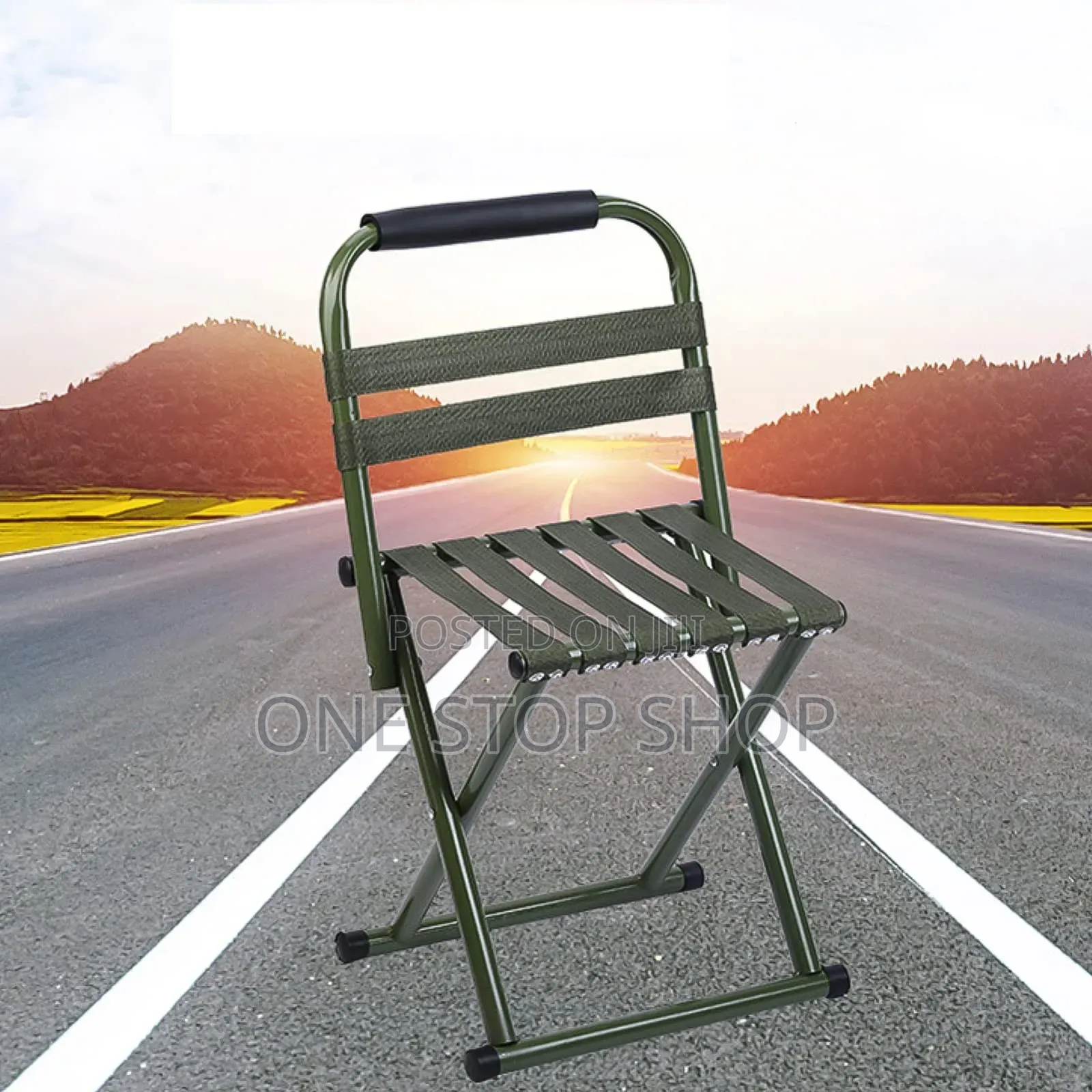 Foldable Camping Seat Allows Quick Folding And Easy Storage