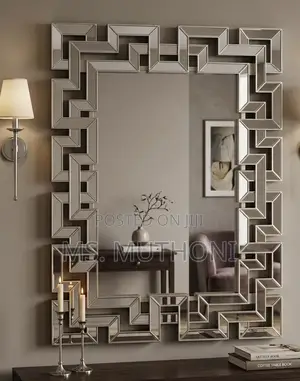 Silver Fairmont Park Delk Accent Mirror (102*76cm* )