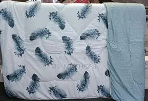 Blue Feather Pattern Warm Quilted Duvet Cover Set