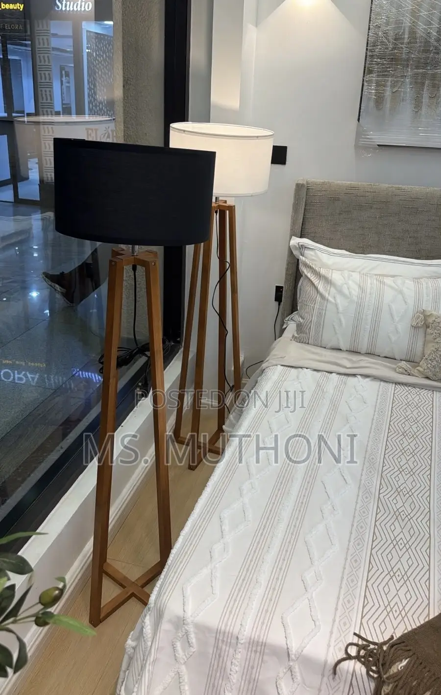 Oriel Lighting Edra Floor Lamp With a Bulb 