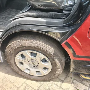 Toyota HiAce 2019 Red