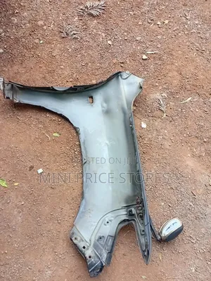 Left Side Fender Lc 200 2008-2015 Model
