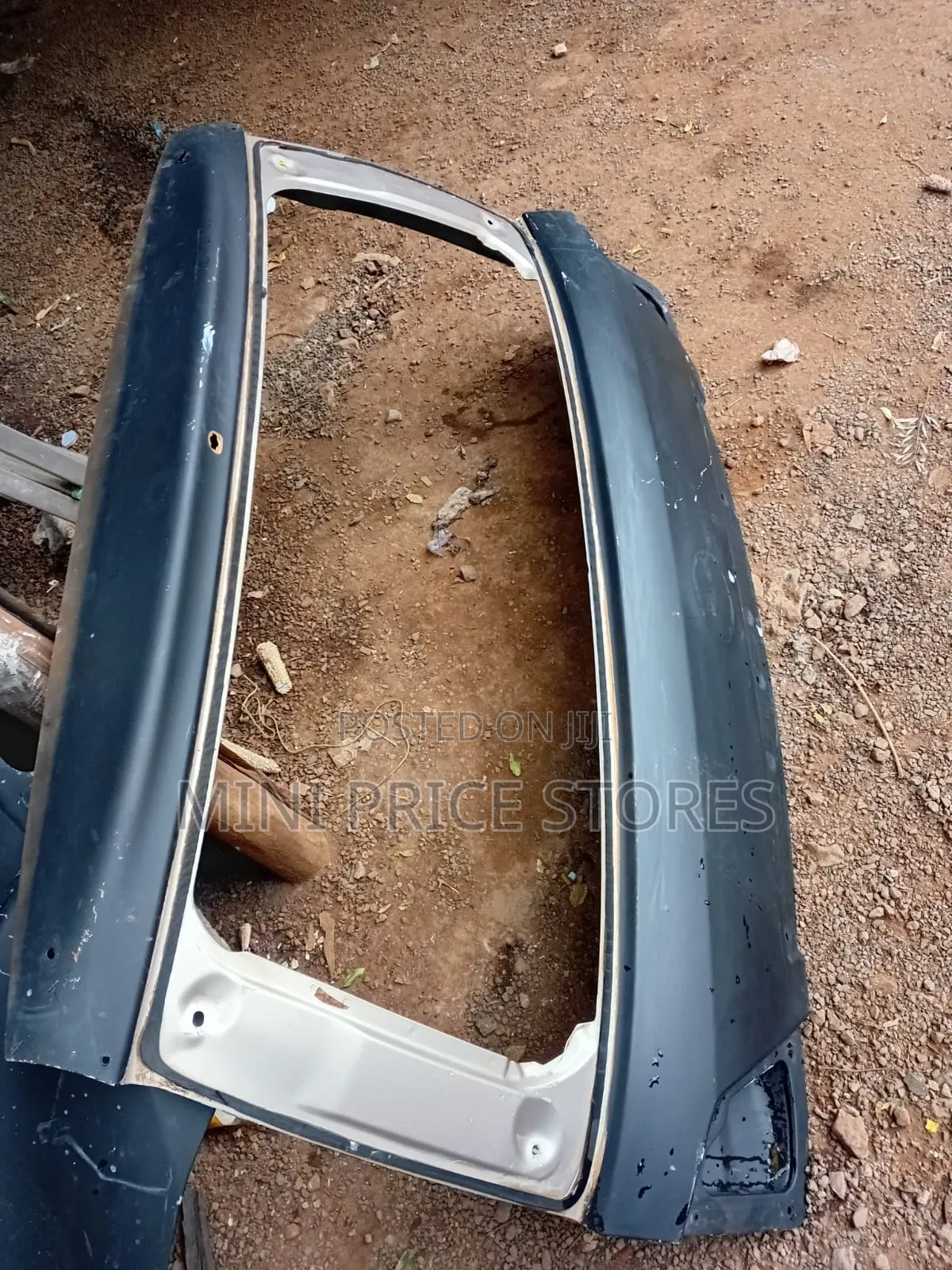 Lc 200 Rear Upper Boot 2008 -2015 Model