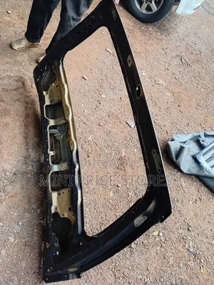 Lc 200 Rear Upper Boot 2008 -2015 Model