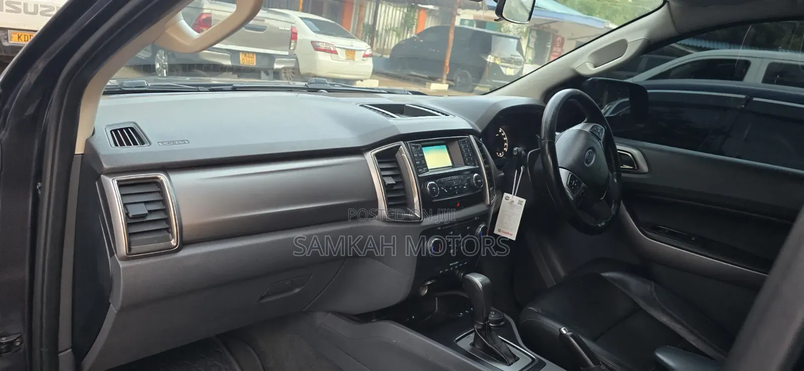 Ford Everest 2019 Gray