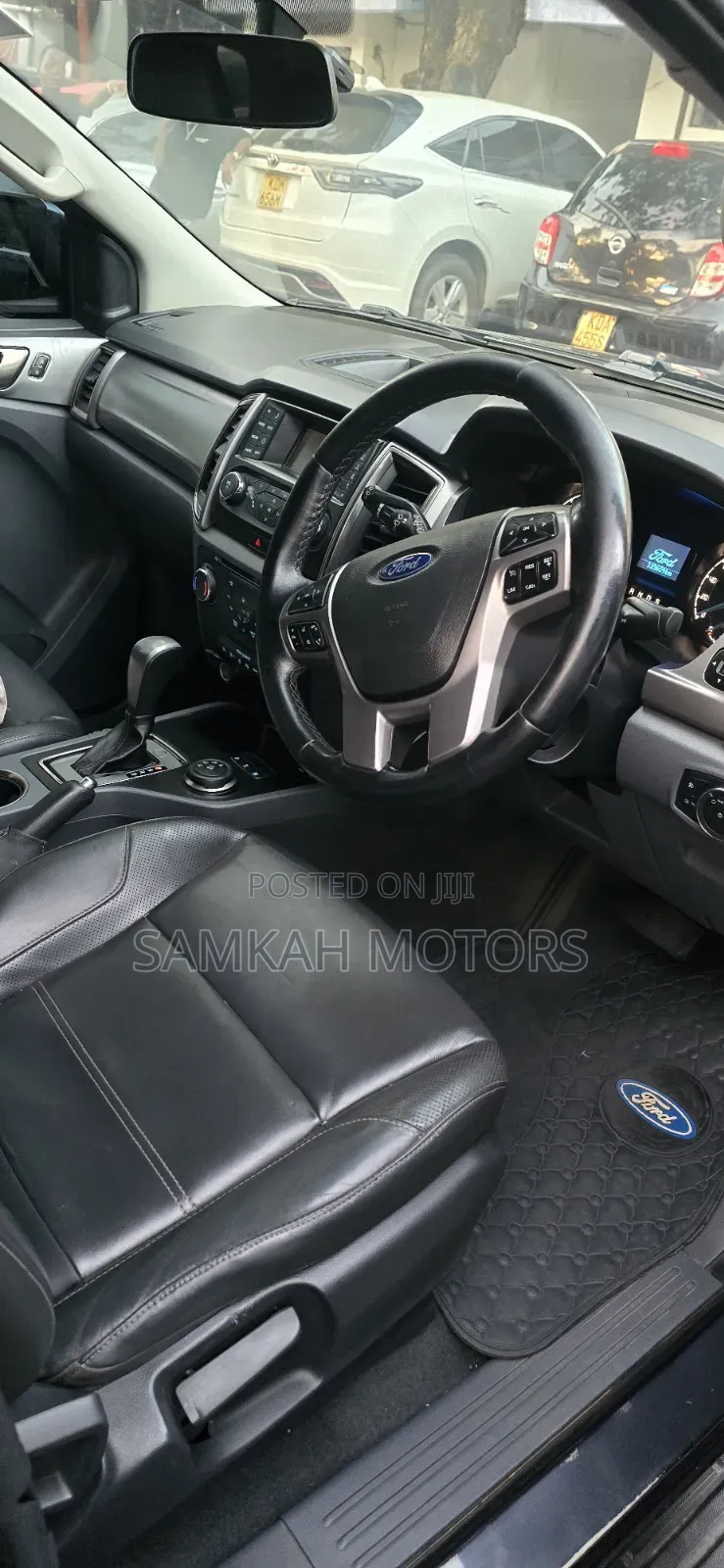 Ford Everest 2019 Gray