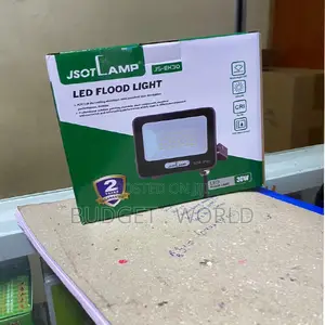 Jsot Heavy-Duty 30w Led Floodlight – Outdoor Lighting for All Seasons