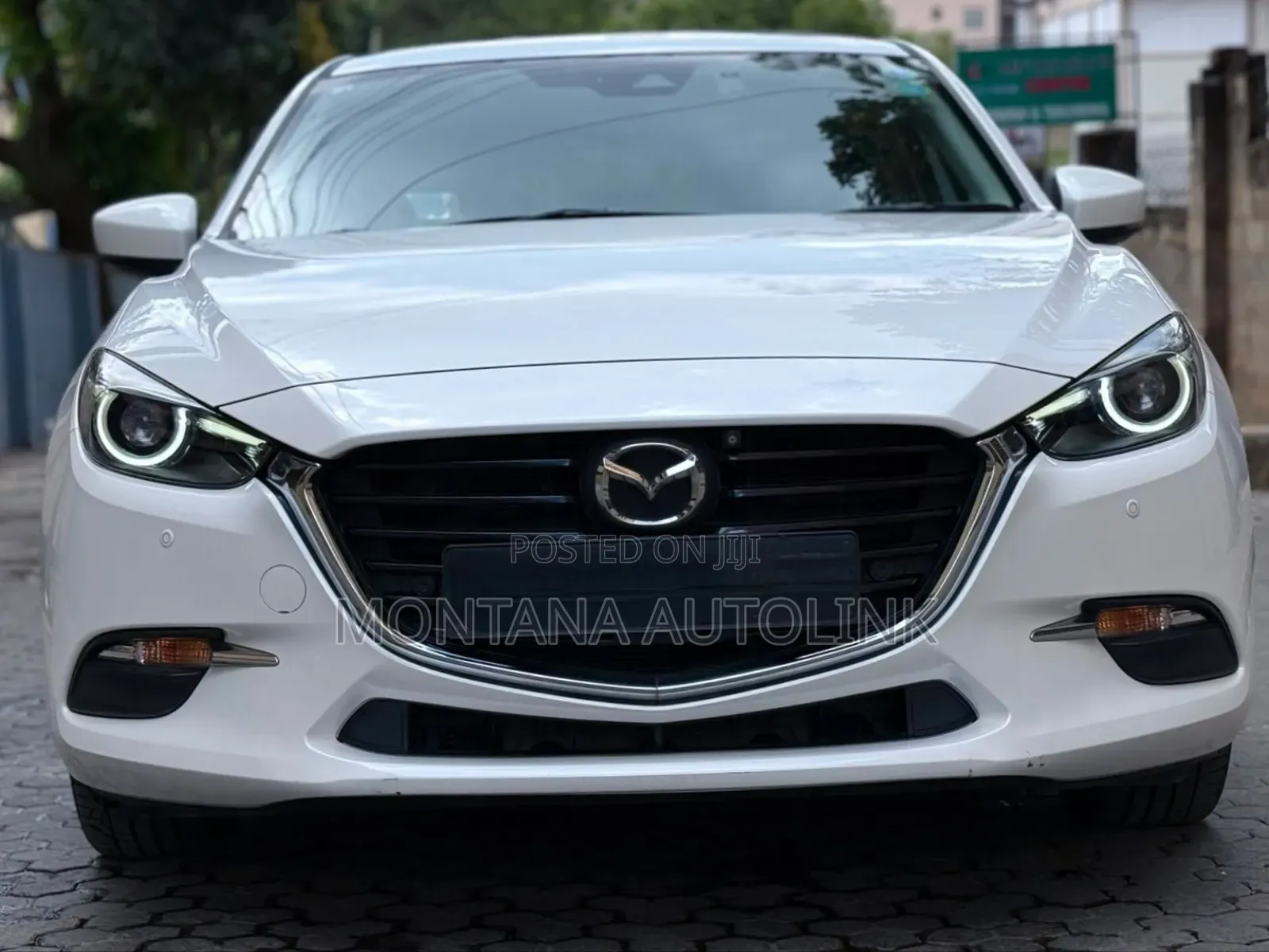 Mazda Axela 2018 Pearl