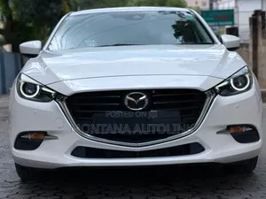 Mazda Axela 2018 Pearl