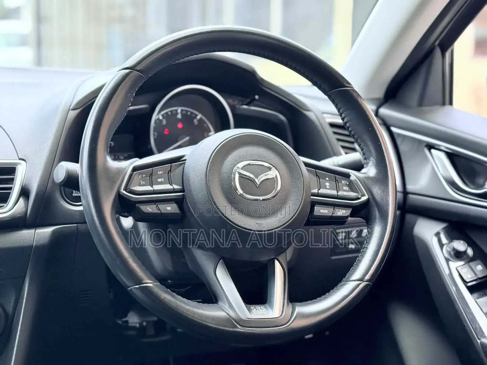 Mazda Axela 2018 Pearl