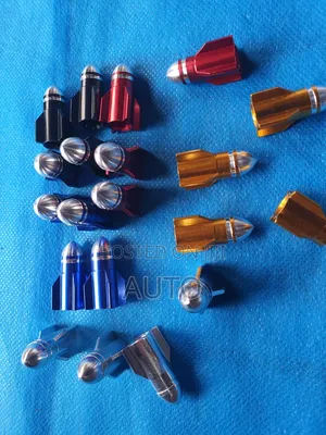 Car Wheel Nozzle Caps – Universal Tire Valve Stem Caps