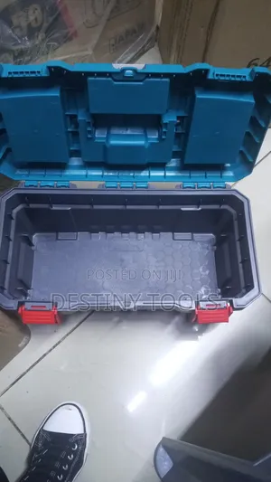 17" Empty Toolbox