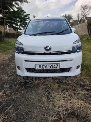 Toyota Voxy 2012 White