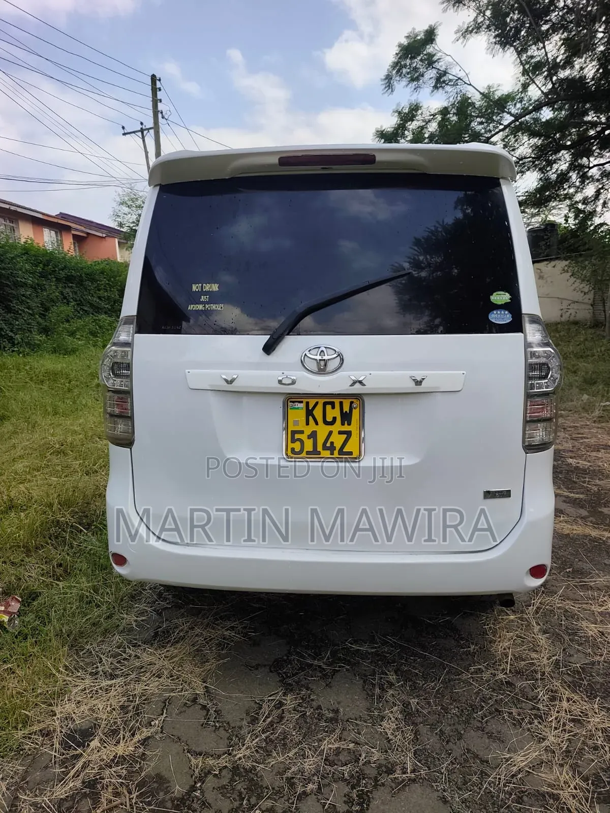 Toyota Voxy 2012 White