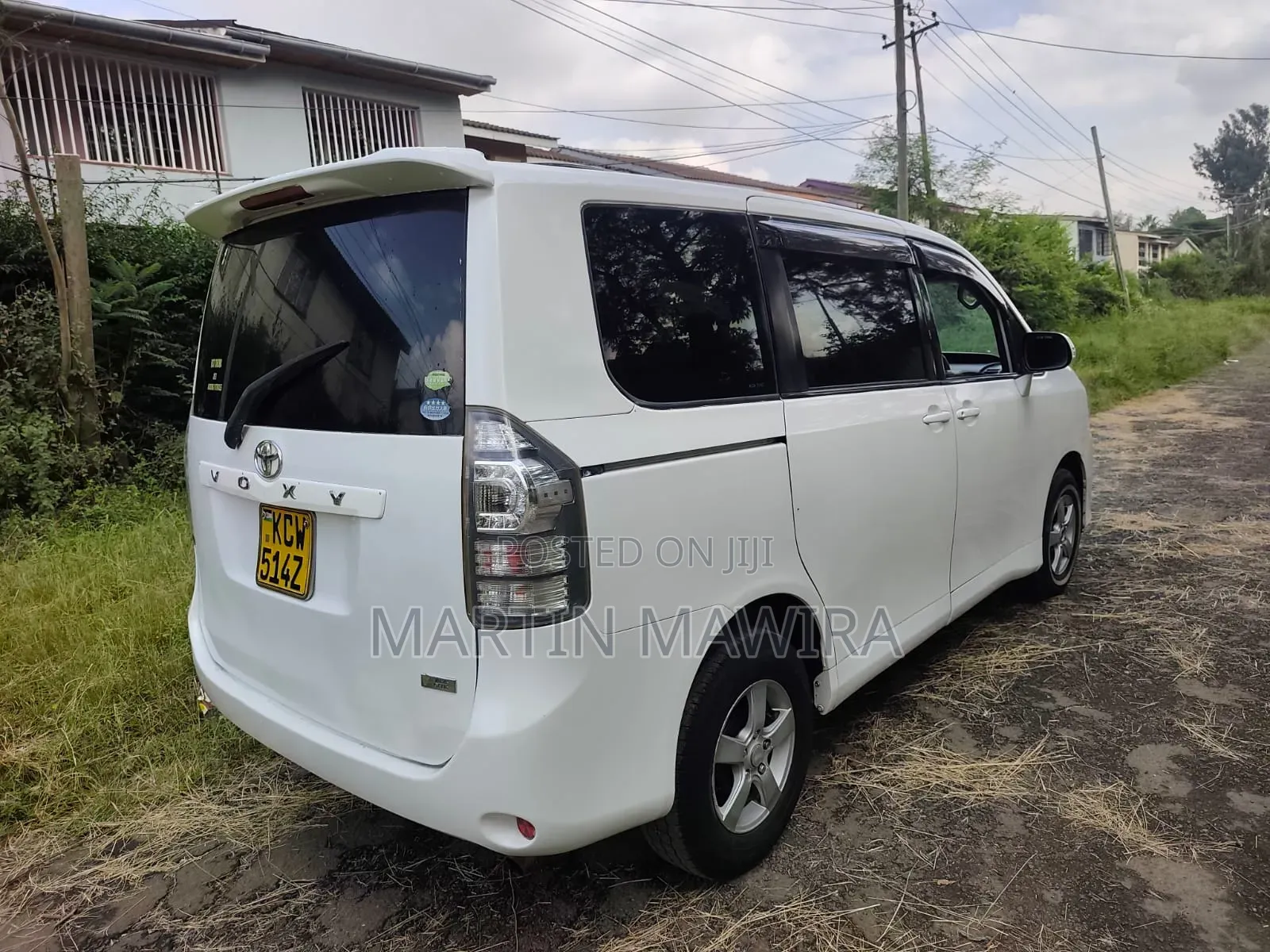 Toyota Voxy 2012 White