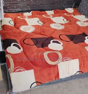 Single Woolen Duvet – Soft, Durable, and Naturally Insulating