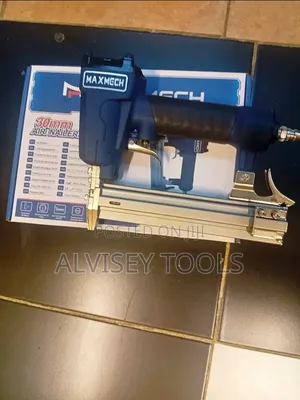 Maxmech Brad Nailer