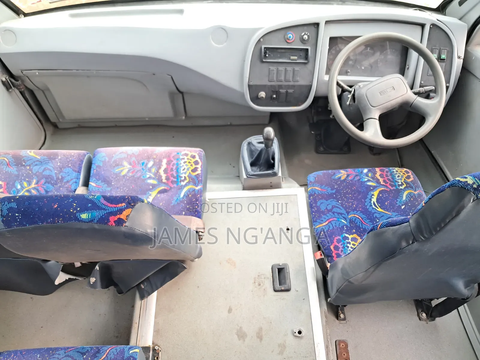 Isuzu NQR 2014 White