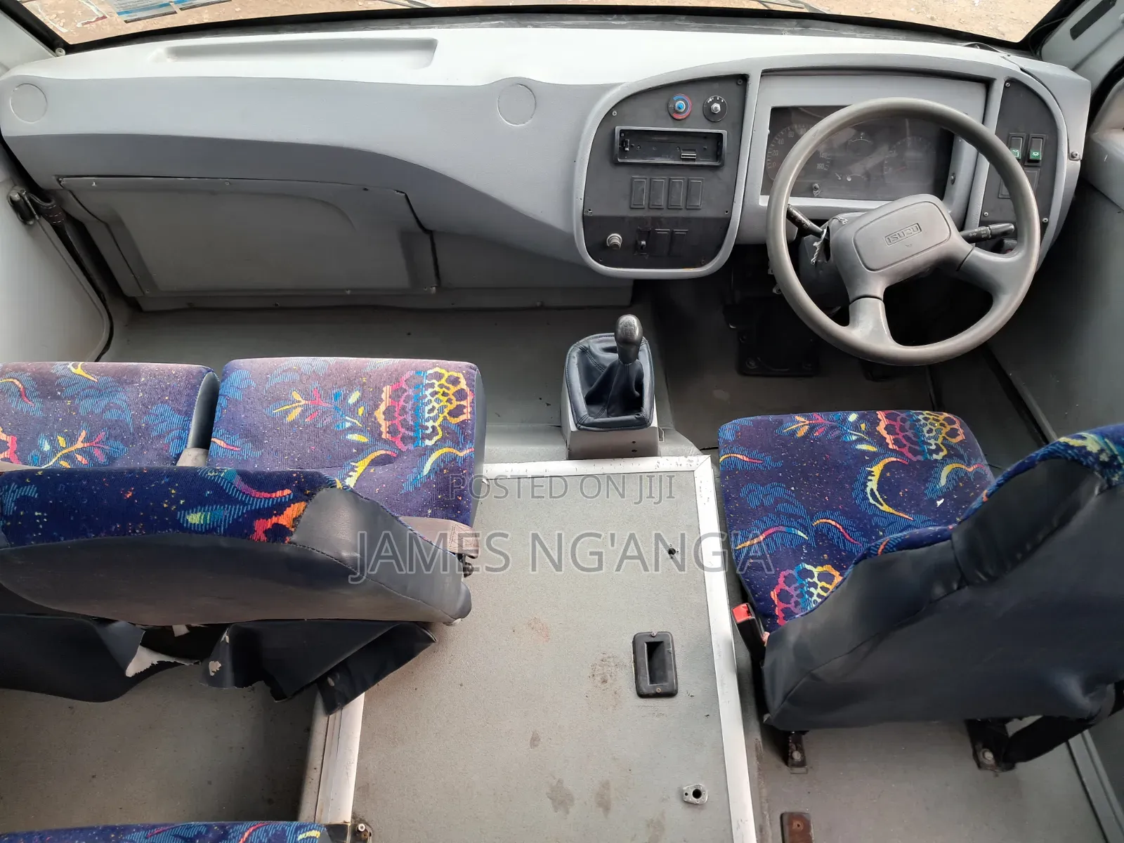 Isuzu NQR 2014 White