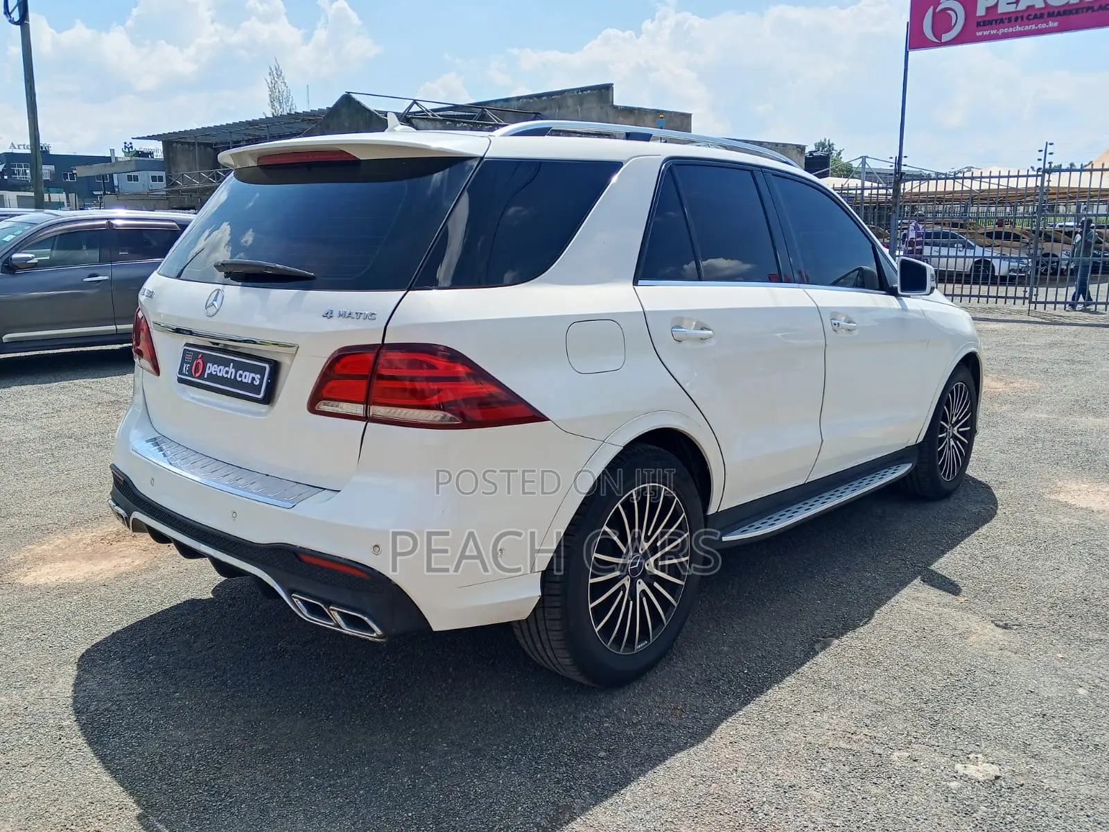 Mercedes-Benz M Class 2012 White